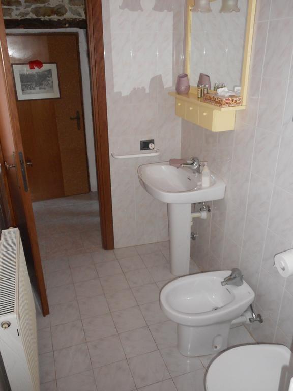 Agriturismo Cascina Serra Cossano Belbo Zewnętrze zdjęcie