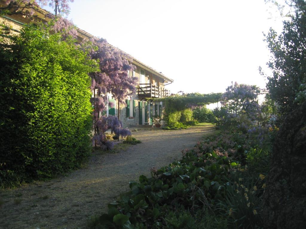 Agriturismo Cascina Serra Cossano Belbo Zewnętrze zdjęcie