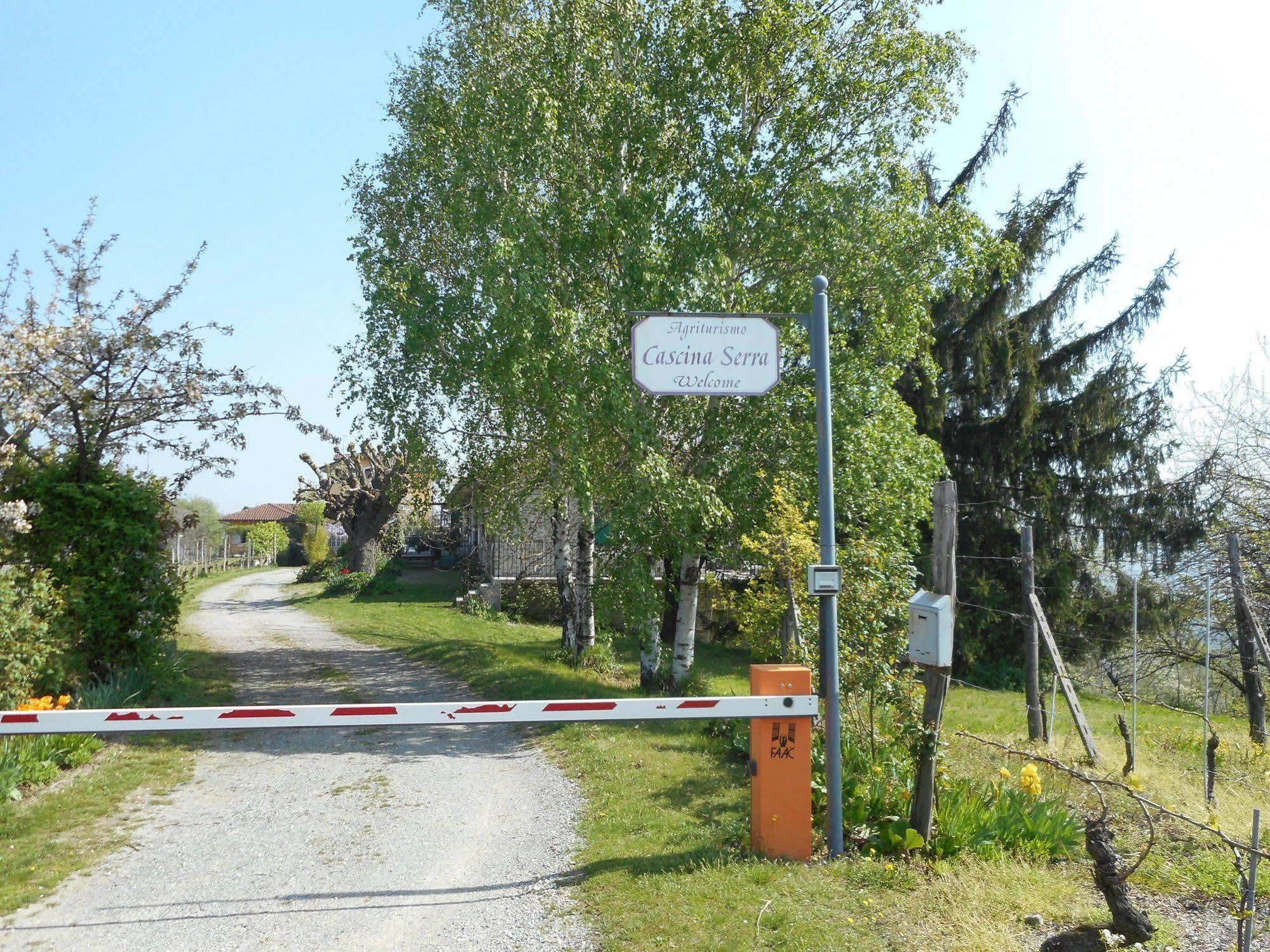 Agriturismo Cascina Serra Cossano Belbo Zewnętrze zdjęcie