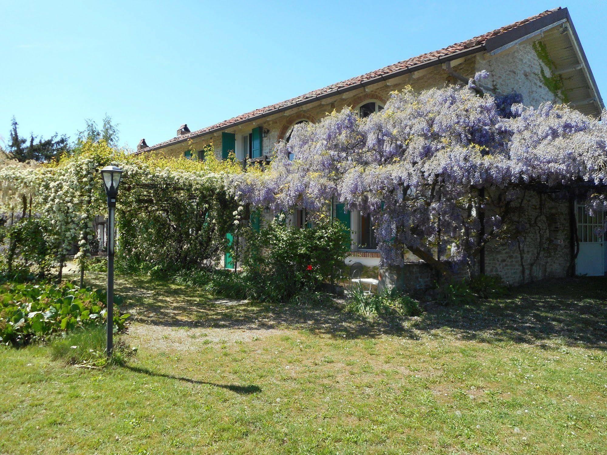 Agriturismo Cascina Serra Cossano Belbo Zewnętrze zdjęcie